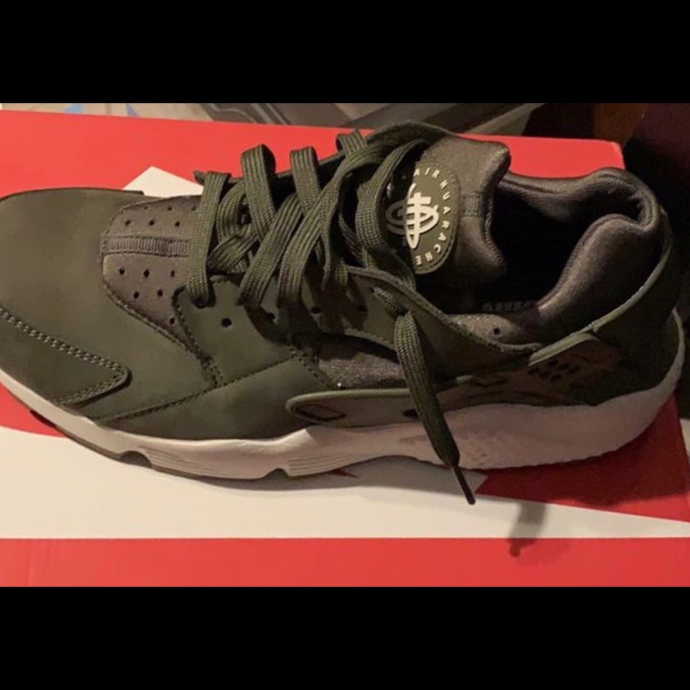 Olive Green Huaraches